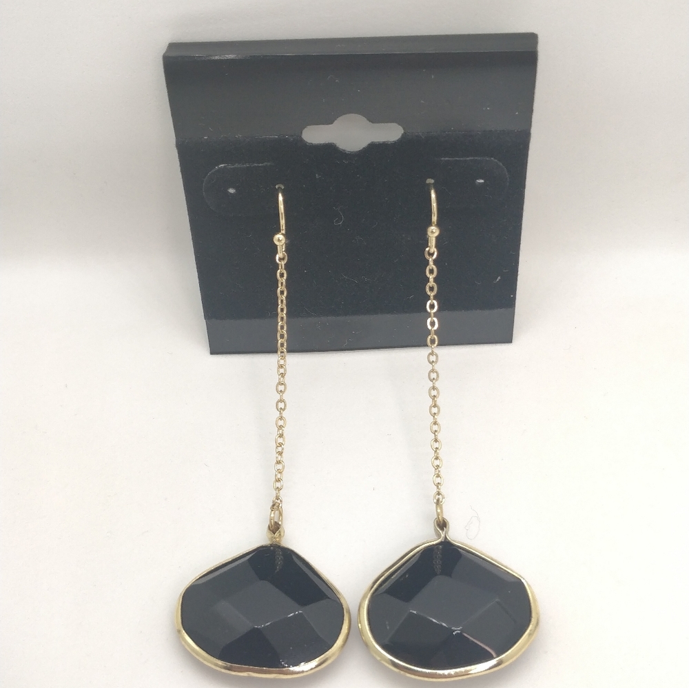 🎉3x$20
Black onyx earrings with gold inlay